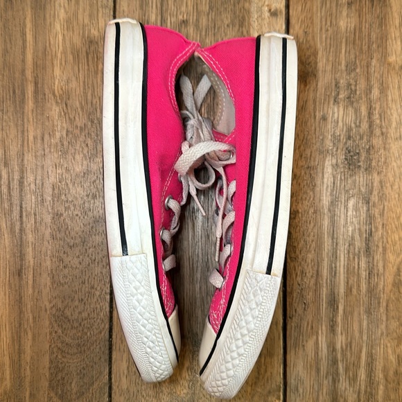 Converse Pink Pop Chuck Taylor All Star Junior's Ox Lace Up Low Top/Sz 1 - Picture 8 of 12
